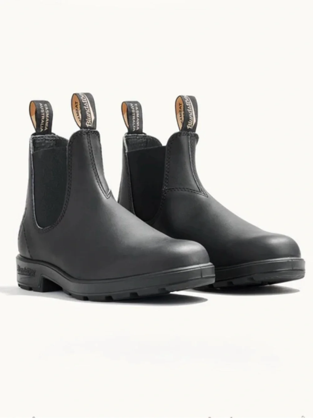 NWOT Blundstone Originals Chelsea Boots